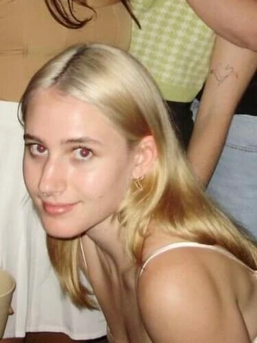 GeekBabe1998 Profile image 3