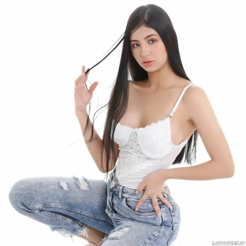 Yoseany Profile image 4