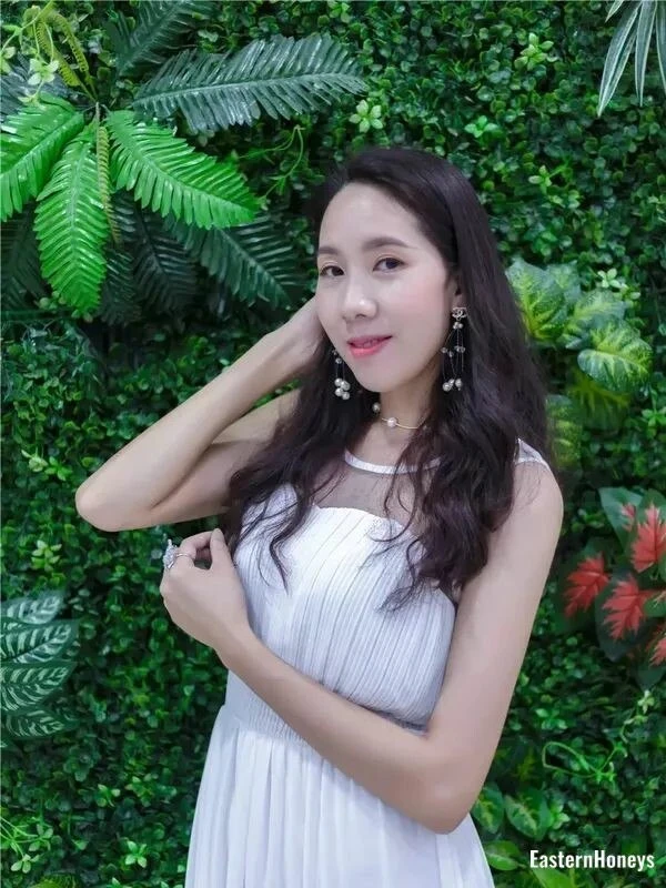 Tong Profile image 1