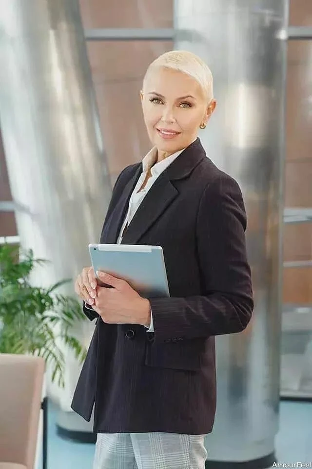 Alina Profile image 3