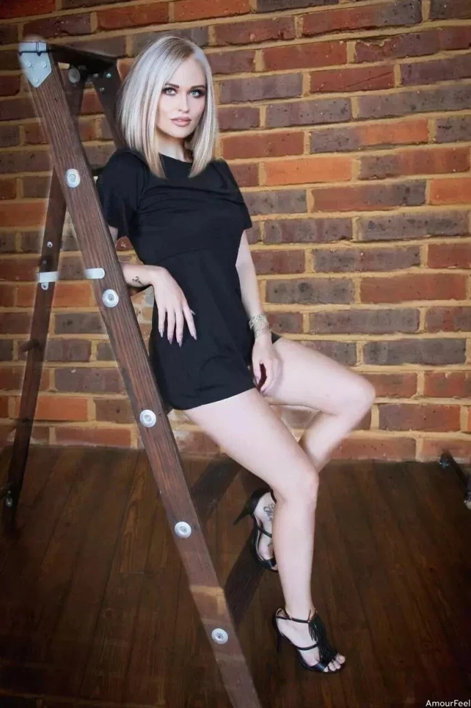 Olena Profile image 1