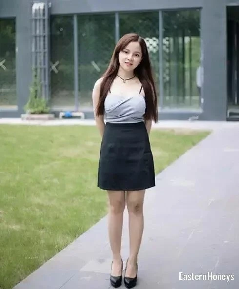 Xinyi Profile image 3
