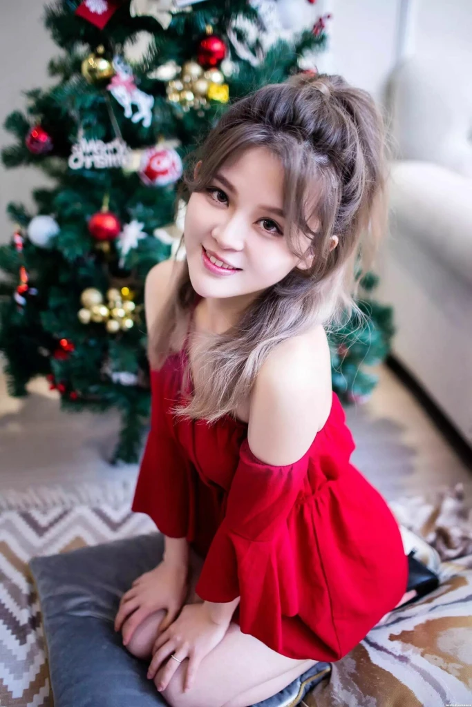 Rebecca Profile image 1