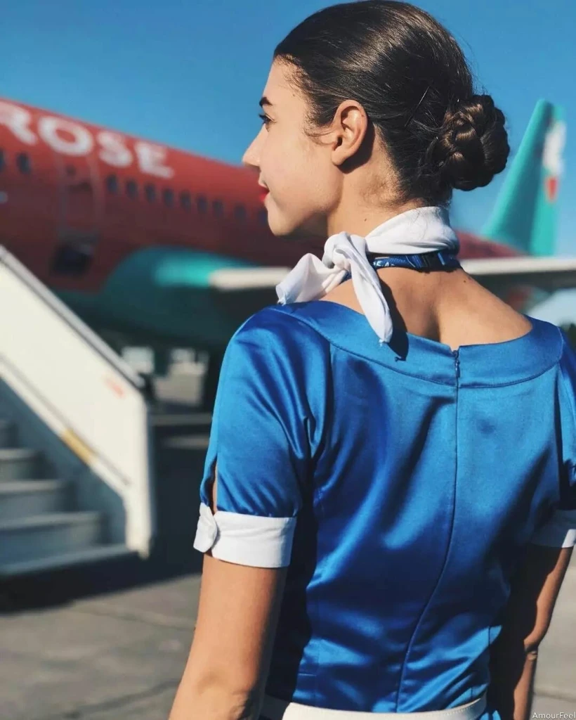 Alina Profile image 4