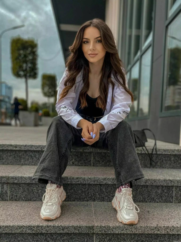 Irina Profile image 3