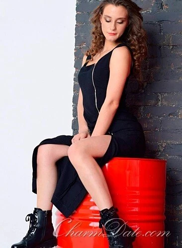 Victoria Profile image 3