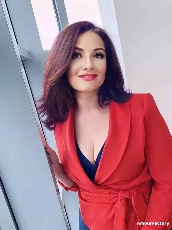 Iryna Profile image 3
