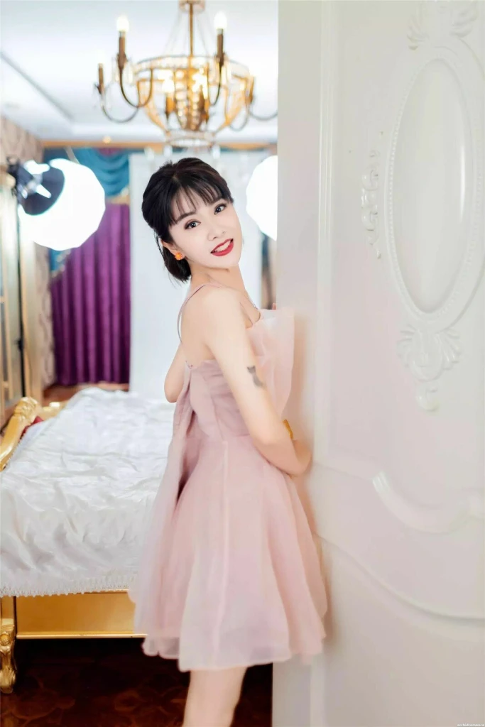 Yanxiu Profile image 4