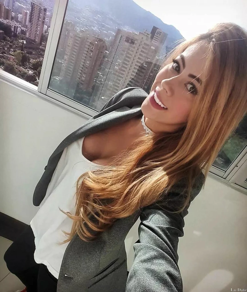 Paula Profile image 1