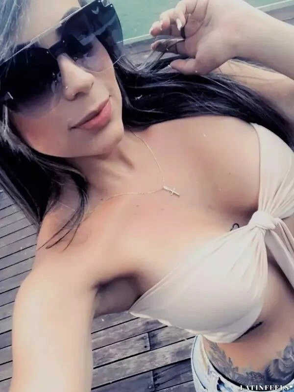 Claudia Profile image 1