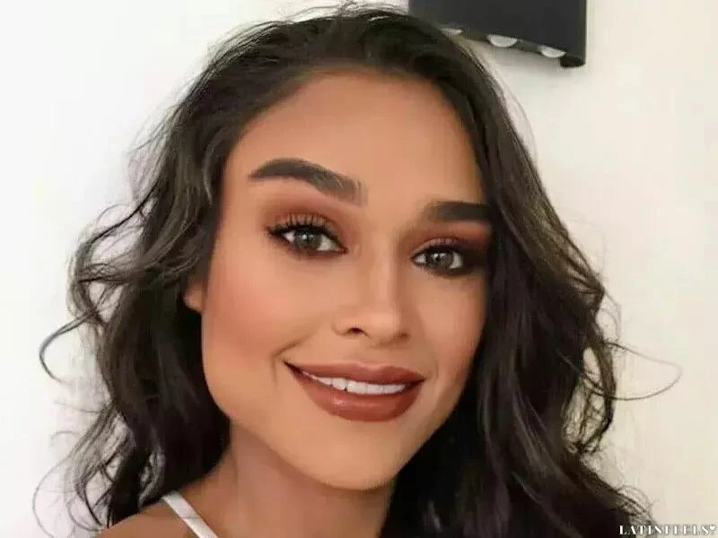 Maria Profile image 3