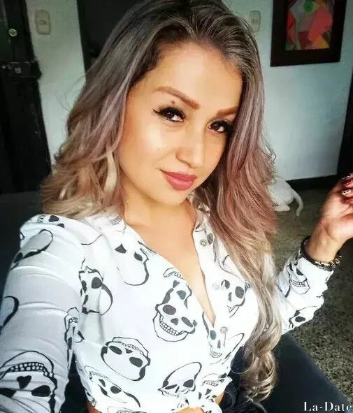 Marcela Profile image 4