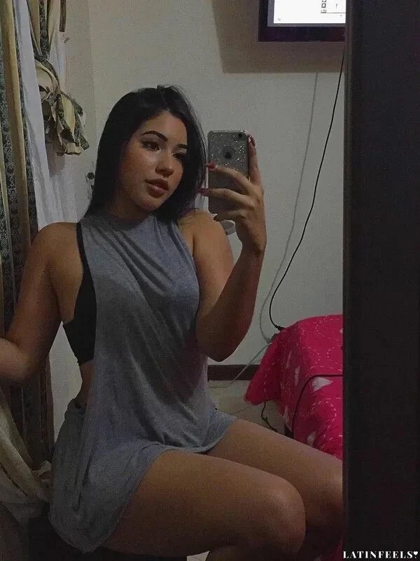Daniela Profile image 1