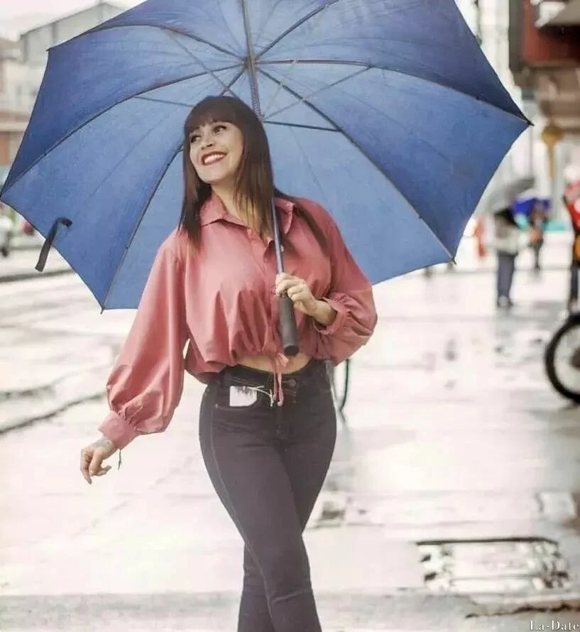 Sara Profile image 4