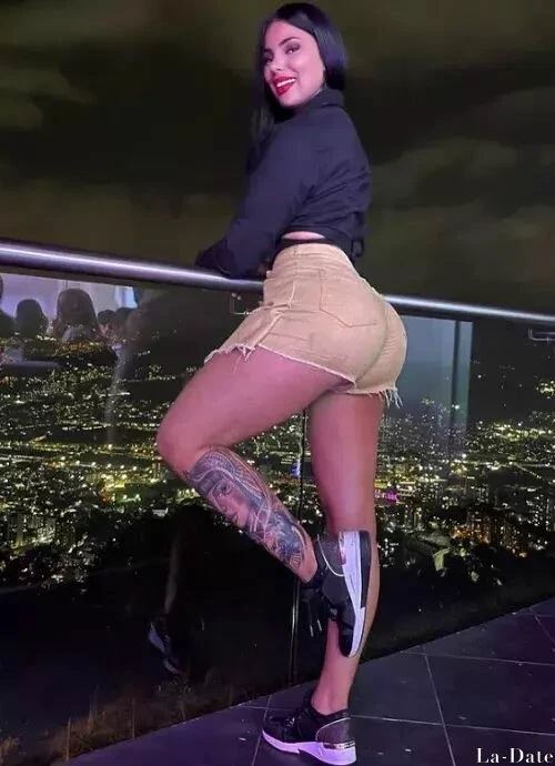 Camila Profile image 1