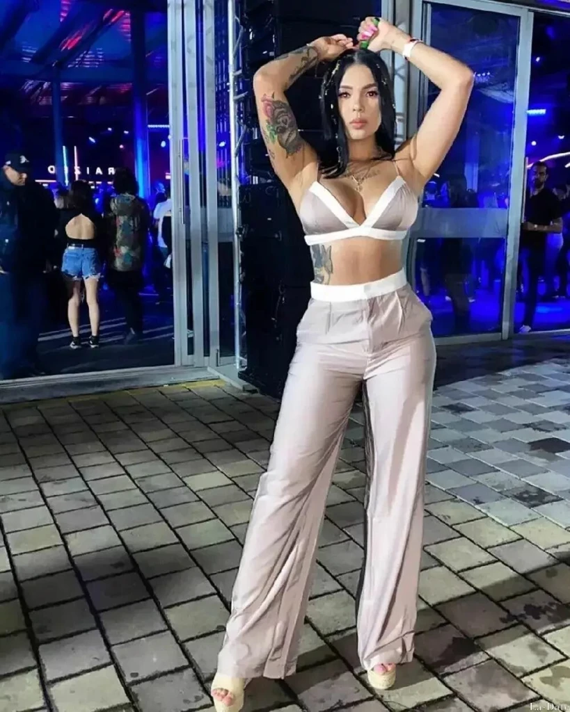 Camila Profile image 4