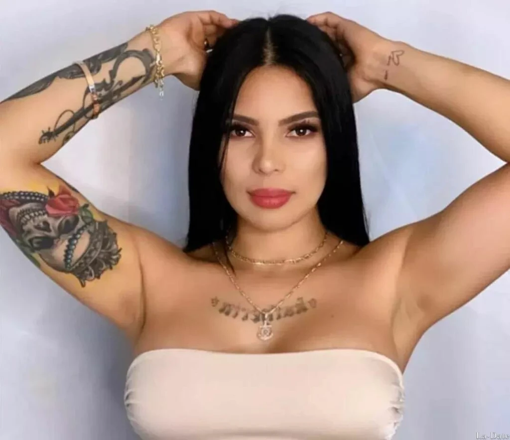 Camila Profile image 2
