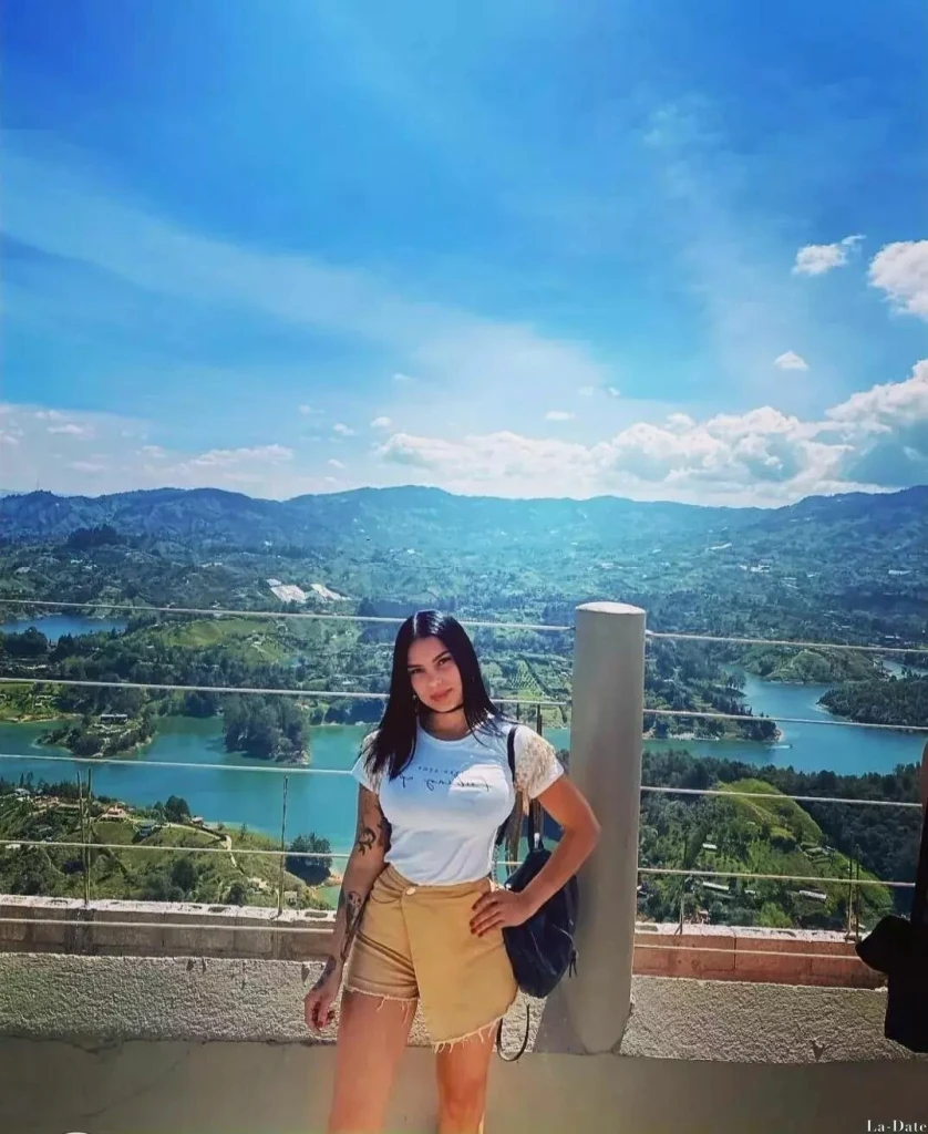 Camila Profile image 3