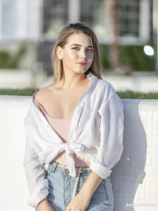 Tetiana Profile image 1