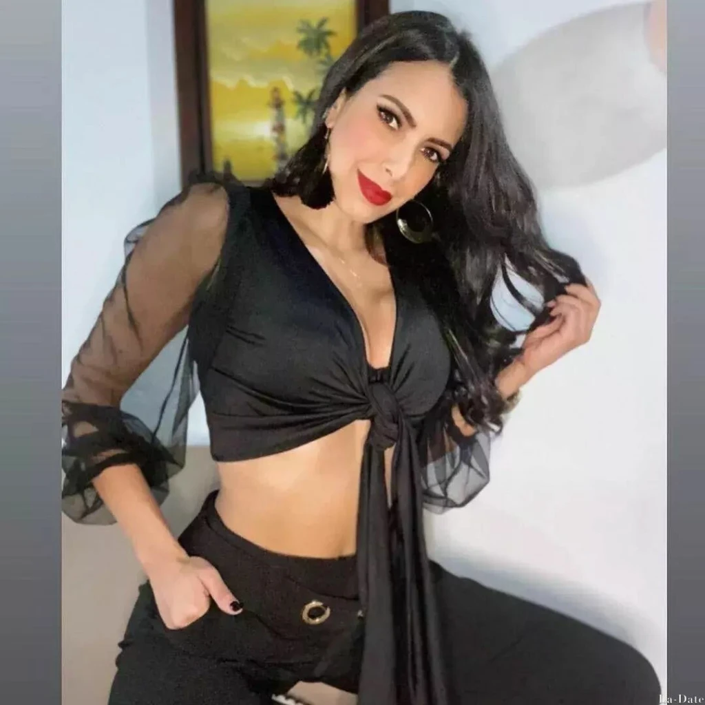 Saresy Profile image 4